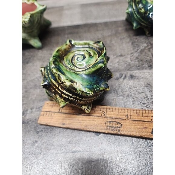 Vintage Conch Salt Pepper Shakers  Ashtray Set Beach Ocean Kitchen Kitchy - Picture 8 of 10